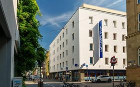 A&O Koeln Neumarkt